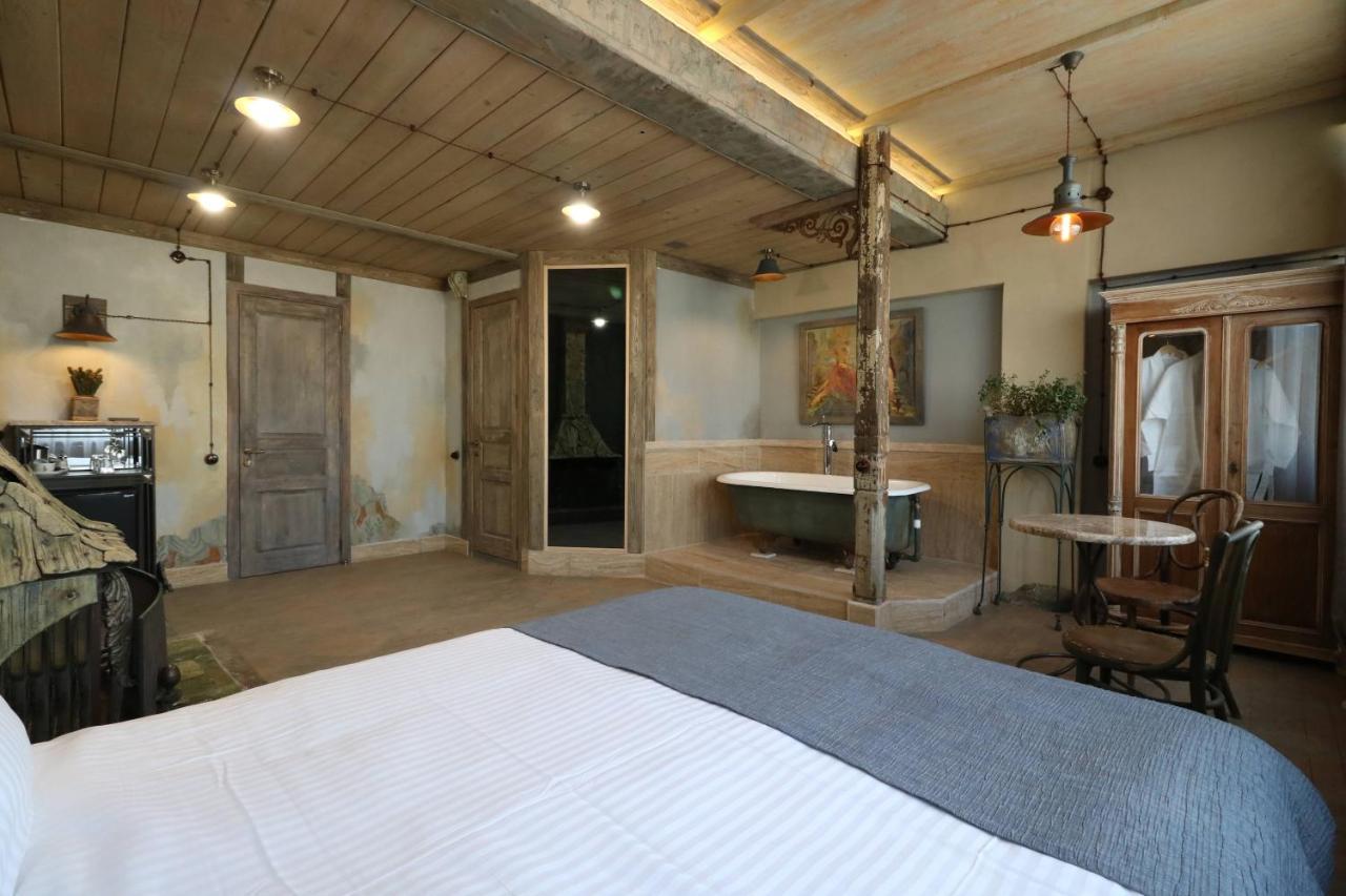 Artists Residence In Tbilisi Bagian luar foto