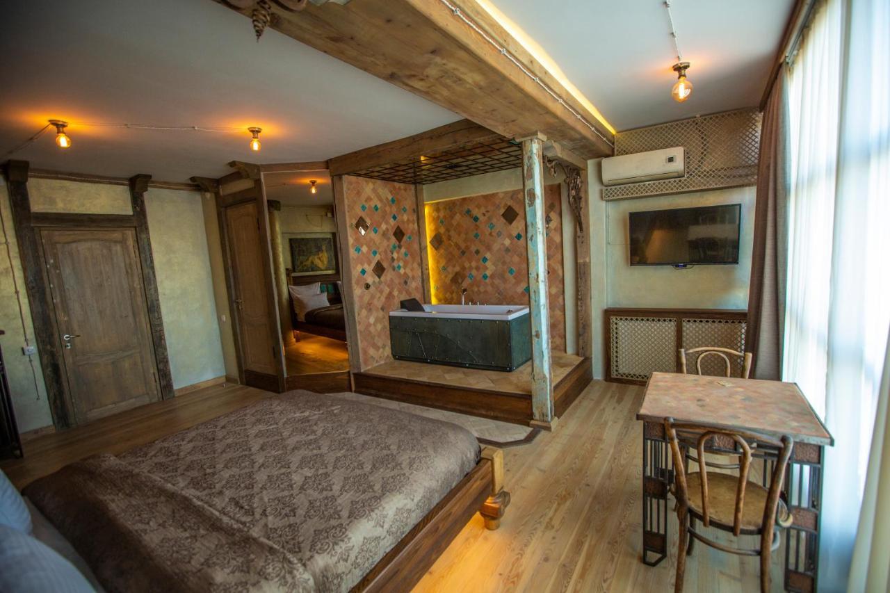 Artists Residence In Tbilisi Bagian luar foto