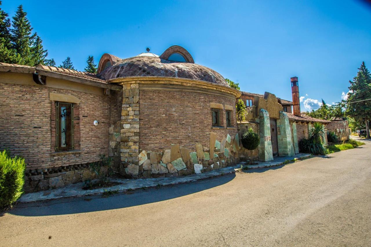 Artists Residence In Tbilisi Bagian luar foto