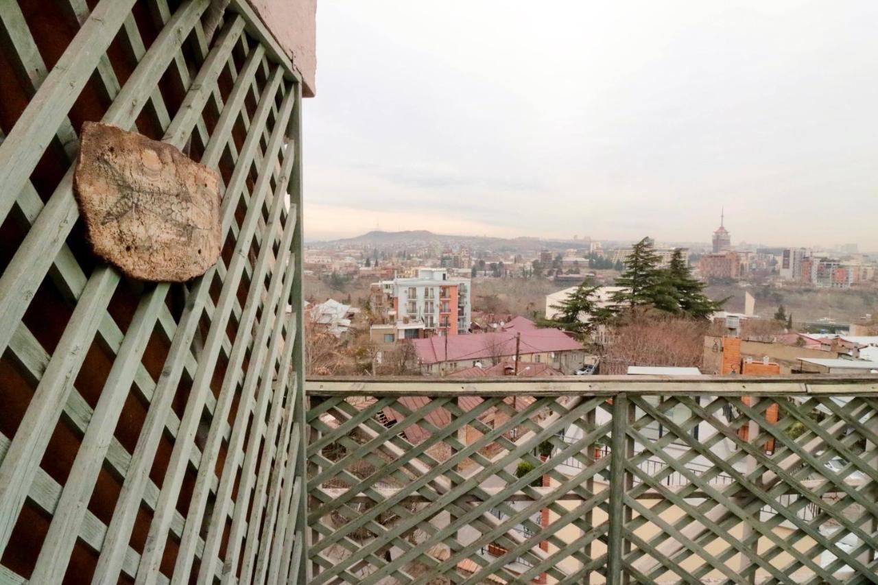 Artists Residence In Tbilisi Bagian luar foto